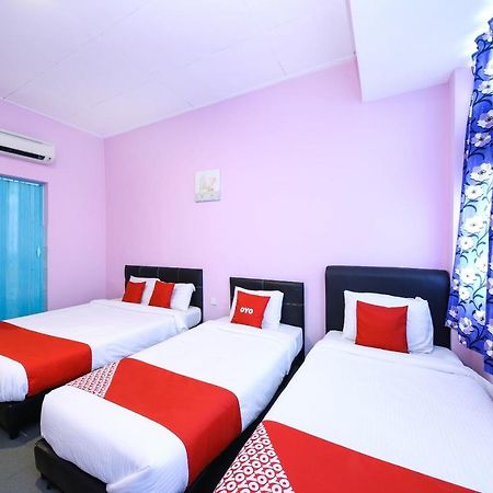 Oyo 1125 Ir Inn Hotel Скудай Екстериор снимка