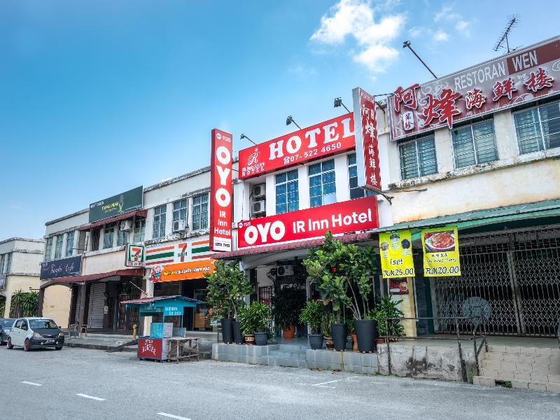 Oyo 1125 Ir Inn Hotel Скудай Екстериор снимка