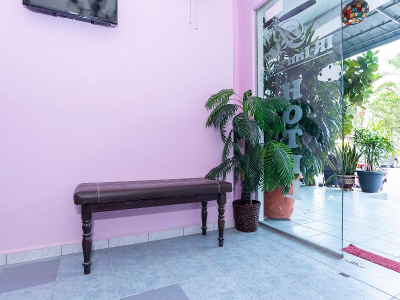 Oyo 1125 Ir Inn Hotel Скудай Екстериор снимка