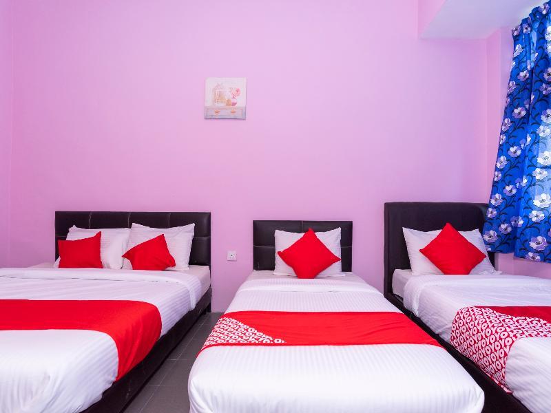 Oyo 1125 Ir Inn Hotel Скудай Екстериор снимка