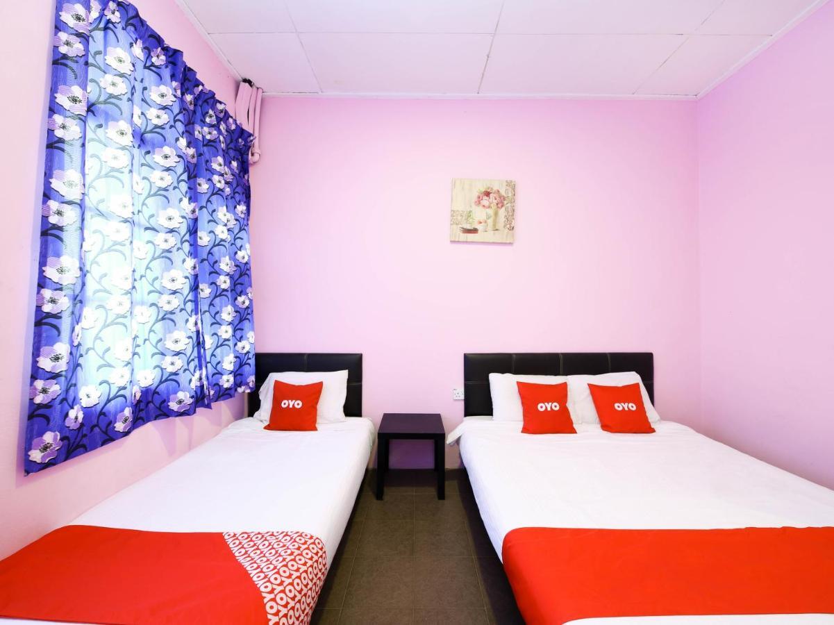 Oyo 1125 Ir Inn Hotel Скудай Екстериор снимка